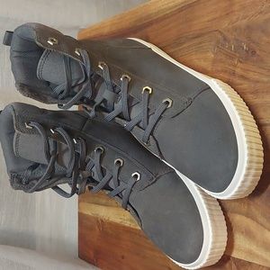 Women's Timberland Skyla Boot Grey Size 8.5